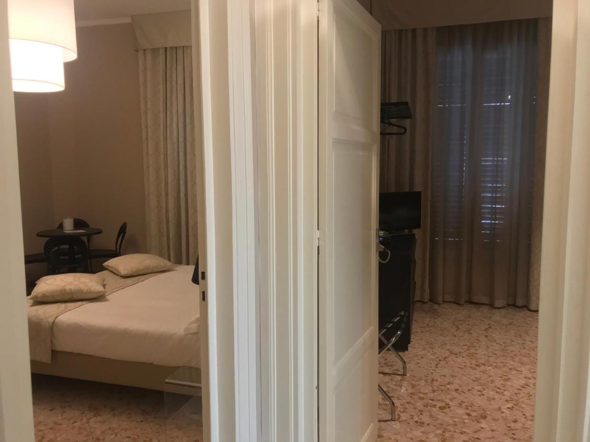 In Suite Palermo Luaran gambar